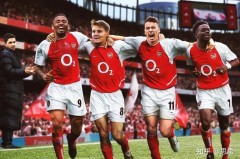 取代马丁内利！阿森纳新10号太亮眼：3次过人+助攻哲凯，上位主力